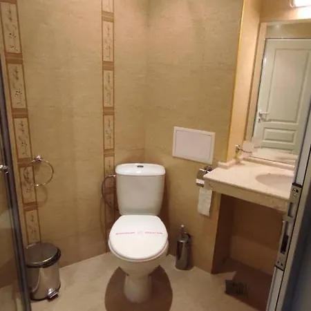 S B Sea View Rooms Apartment