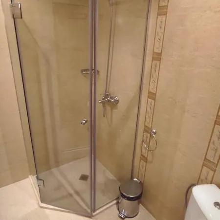 S B Sea View Rooms