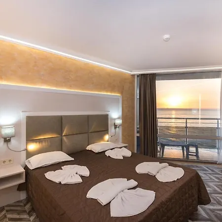 S B Sea View Rooms Pomorie
